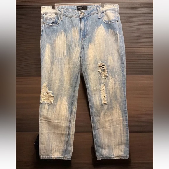 Sanctuary Clothing Bleach Wash Distressed Ripped Cropped Boyfriend Jeans - 31 - Picture 8 of 8